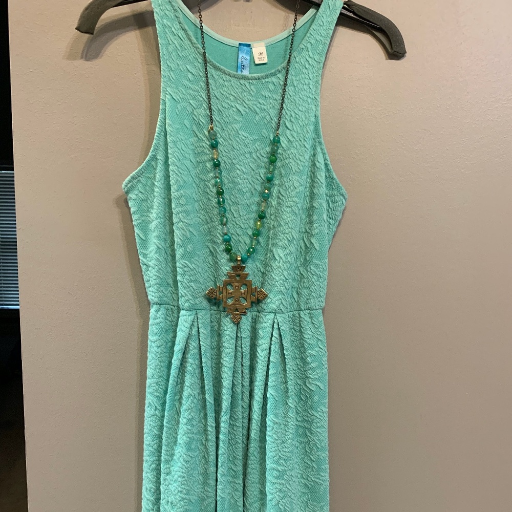 Francesca's Light Green Sleeveless Dress